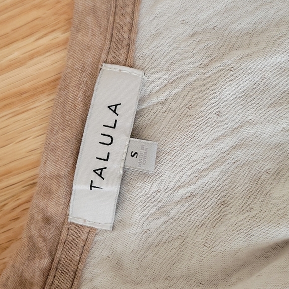 Aritzia Talula shirt - Picture 2 of 3
